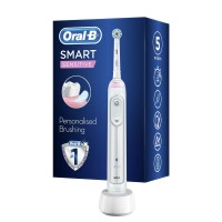 Электрическая зубная щетка Oral-B Smart Sensitive D700.513.5